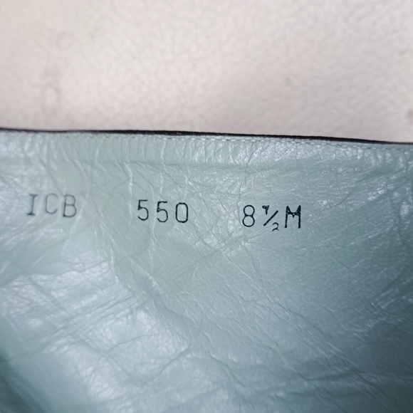 Charles Jourdan Brown Ankle Sock Block Heele Booties With Side Zipper Size 8.5 - Picture 10 of 13